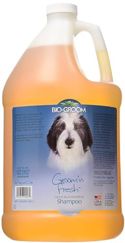 Bio-Groom - Groom 'n Fresh - Desodorierendes Hundeshampoo und Welpenshampoo - Geruchseliminierend - Mit Sojaprotein und Aloe Vera - Frei von Parabenen - 3.8 L