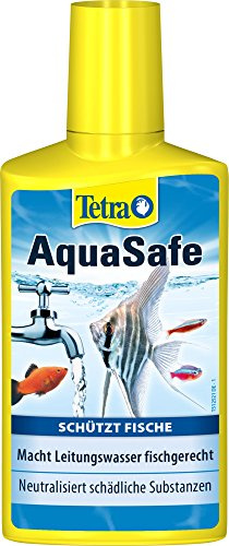 Tetra AquaSafe (Wasseraufbereiter, neutralisiert fischschädliche Stoffe im Leitungswasser, ideal bei Wasserwechsel, Aquarienreinigung und Filterwechsel), 250 ml Flasche