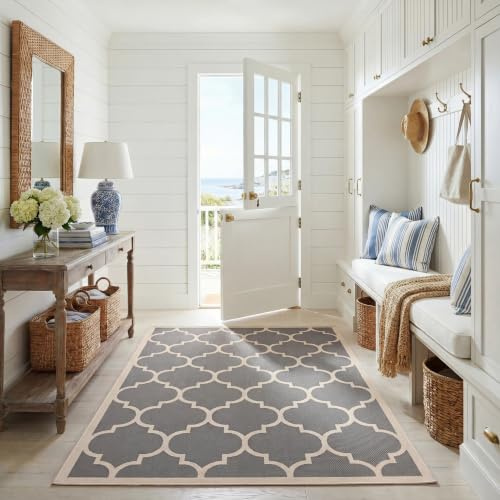 SAFAVIEH Geometrisch Teppich für Innen - & Außenbereich - Courtyard Collection, Kurzer Flor, Anthrazit und Beige, 201 X 290 cm