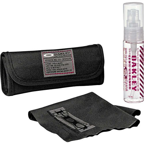 Oakley Lens Cleaning Kit (07-012)