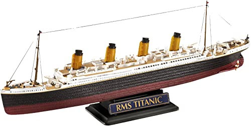Revell Modellbausatz Schiff 1:700&1:1200 - Geschenkset R.M.S. Titanic im Maßstab 1:700&1:1200, Level 4, originalgetreue Nachbildung mit vielen Details, Kreuzfahrtschiff, 05727