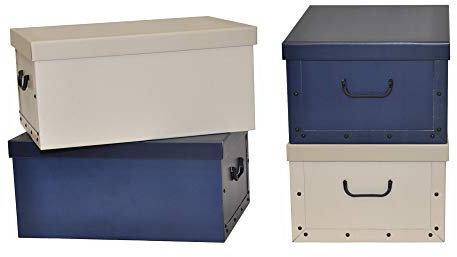 Kreher Set 4 Stück Deko Karton Classic Stripes. Stabile Kartons aus Pappe in Creme und Blau. XL Volumen mit Kunststoff Griffen und Deckel. Preiswert und schön. Maße ca. 51 x 37 x 24 cm