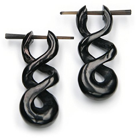 Maori Ohrschmuck aus Horn vom Wasserbüffel geschnitzt, Schmuck Größe ca. 4cm lang x 1,5cm breit, Horn Verschluss Dicke ca. 1,2mm Paarpreis