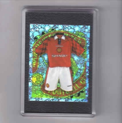 Man Utd (The Red Devils) Merlin 98 football kit foil sticker in a fridge magnet