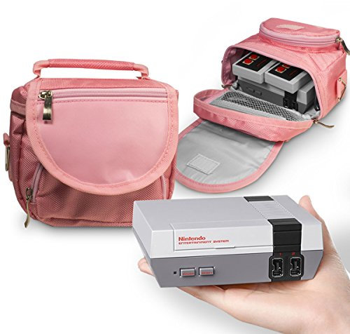Orzly® Reise- & Aufbewahrungstasche für Nintendo NES Classic Edition (New 2016 Modell Mini Version of NES Console) - passend für Konsole + Kabel + 2 Controller - inkl. Schultergurt + Tragegriff - Pink