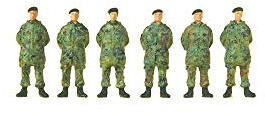 Preiser 1/87 th – pr16840 – Modelleisenbahnen – Soldat stehend mit Beret und-Jacke Camouflage