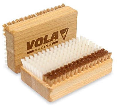 Vola Nylon- und Bronzewachsbürste.