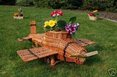 Flugzeug aus Korbgeflecht, 75 cm, Rattan, Weidenkörbe, bepflanzen möglich, Pflanzkorb, Blumentopf, Blumentopf, Pflanzkübel, Pflanztrog, Pflanzgefäß, Pflanzschale, Pflanzkasten, Übertopf, Blumenkasten, Pflanzkarre