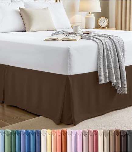 Utopia Bedding Cache-sommier double – Volant doux à quatre plis – Facile à installer avec une chute de 40,6 cm – Qualité hôtelière, résistant au rétrécissement et à la décoloration (grand lit, marron)
