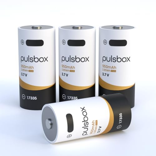 pulsbox 17335 Li-Ion Akku 3.7V 950mAh | USB-C wiederaufladbar | integrierter Schutz (3.7V | 4 x Akku) Kompatibel mit Arlo Wireless Security Camera VMC3030/VMK3200/VMS3330/3430/3530