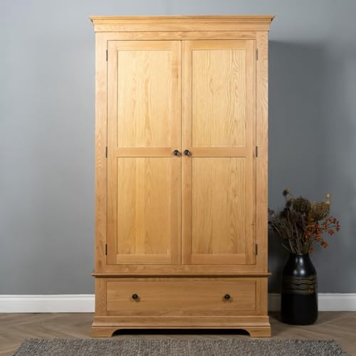 Elm home and garden Exquisite Oak Double Wardrobe Light Oak 2 Doors 1 Drawer Wooden