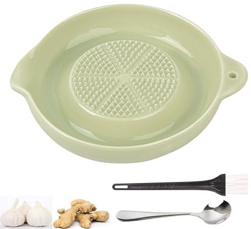KICPUK Ceramic Grater,Ceramic Ginger Grater,Garlic Grater,Ginger Grater,Spice Grater,Nutmeg Grater Made of Ceramic for Ginger,Garlic,Nutmeg,Celery,Carrots,Wasabi,With Brush+Spoon,Diameter 9cm (Green)