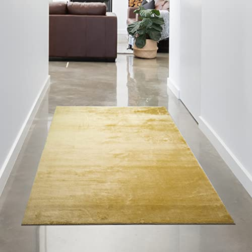 CARPETIA Weicher Teppich Uni Waschbar rutschfest Gold 60x110 cm | Weich, waschbar, rutschfest, pflegeleicht und strapazierfähig, für Wohnzimmer, Schlafzimmer, Flur & Eingangsbereich