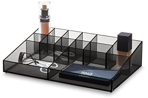 iDesign Make-up Organizer, Schmink Aufbewahrung mit 13 Fächern aus der Signature Series by Sarah Tanno, Beauty Organizer aus Kunststoff für Paletten, Pinsel, Lippenstifte, Grau