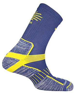 MUND Antiblister and thermoregulator mountain Trekking sock for the Camino de Santiago