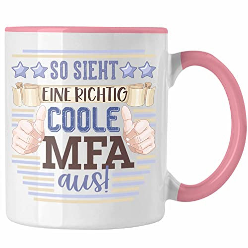 Trendation - Medizinische Fachangestellte Tasse Geschenk Arzthelferin Beste MFA So Sieht eine richtig Coole MFA Aus (Rosa)