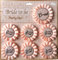 Udo Schmidt Anstecker Rosetten Braut & Team Braut, ca. 9/7,5 cm, 7 St.