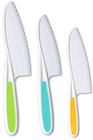 AKlamater Kitchen Safety Knives for Kids, Children's Cooking Knives in 3 Sizes & Colors/Firm Grip, Serrated Edges for Vegetables, Fruits, Salad, Cake (Green Blue Yellow)