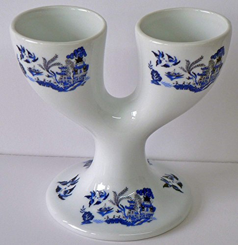 Double Egg Cup with Traditional Blue Willow Pattern Design