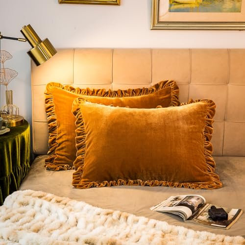 Samt-Kissenbezüge, Retro-Rüschen, Volant-Bordüre, weich, dekorativ, luxuriös, solide, olivgrün, Landhausstil-Kissenbezüge für Schlafzimmer, 50,8 x 66 cm, goldfarbenes Kamel, 2 Stück