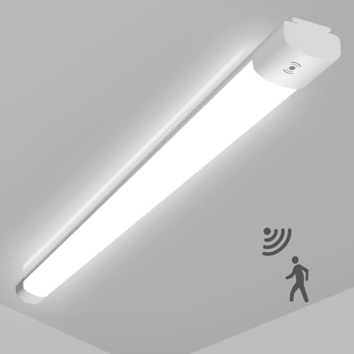 LEOEU 45W LED Feuchtraumleuchte mit Bewegungsmelder, 4950LM 150CM LED Röhre, IP65 Wasserdicht Kellerleuchte, Deckenlampe mit Bewegungsmelder für Büro Flur Treppe Garage Abstellraum, 4000K