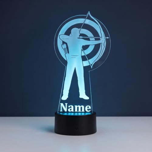 Optechvisual Personalisierte Bogenschütze Lampe mit Name - LED Nachtlicht | Geschenk für Bogensport-Fans, 16 Farben, dimmbar, Fernbedienung, Made in Germany
