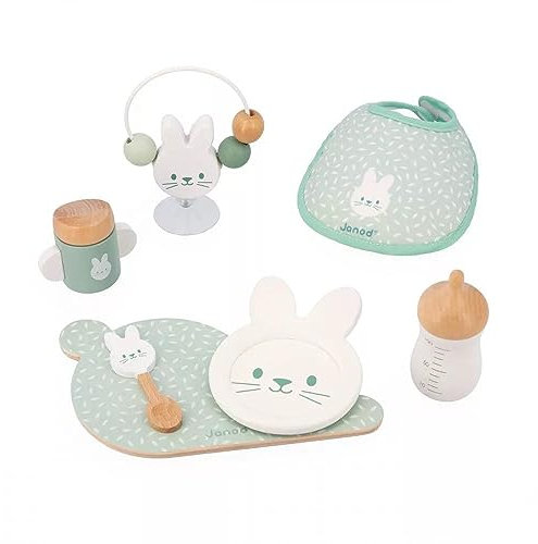 Janod - Set Déjeuner et Bavoir Zen - 7 Accessoires Poupon - Jouet d'Imitation - Jouet en Bois FSC et Tissus - Dès 24 Mois, J06629, Vert