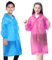 EOPUOZS 2 Pièces Poncho de Pluie Imperméable pour Enfant, Réutilisable et Étanche, EVA Poncho de Pluie avec Capuche pour Garçons Filles, Idéaux pour Randonnée, Vélo, Camping et Voyages (Bleu + Rose)