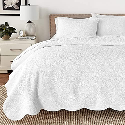 Cozy Line Home Fashions Set di biancheria da letto in 100% cotone, reversibile, con medaglione vittoriano, bianco in rilievo, bianco (Blantyre, bianco, king - 3 pezzi)