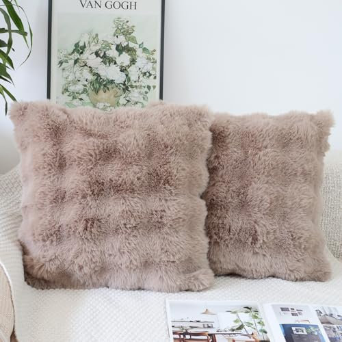 NIULAA 2er Set Kissenbezug 50x50 Hellbraun Weich Kunstpelz Kissenbezüge Flauschig Luxus Plüschkissen Quadratisch Kissenhülle Pelz Dekokissen Sofakissen Deko Schlafzimmer Aesthetic Kuschelig Kissen