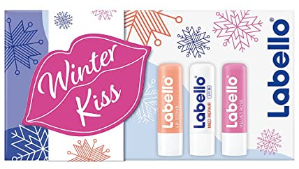 Labello Winter Kiss Geschenkset, Pflegeset für den Winter mit LSF, feuchtigkeitsspendendes Lippenpflege Set mit Peeling, Labello und mehr