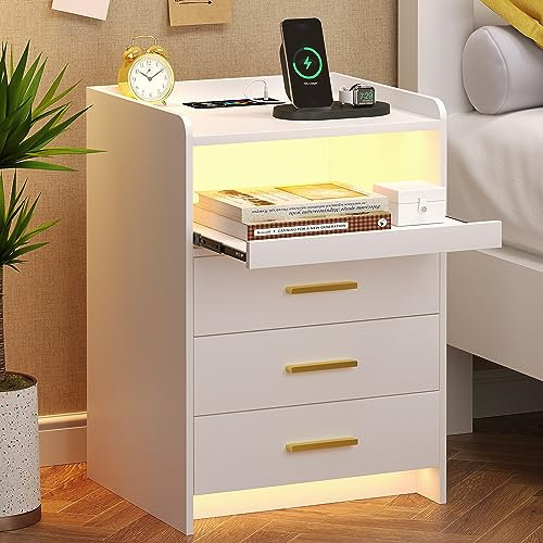 FREDEES LED Nachttisch mit Ladefunktion, Bachtschrank mit 3 Schubladen, moderner Bedside Table Beistelltisch für Schlafzimmer Wohnzimmer Büro, Weiß