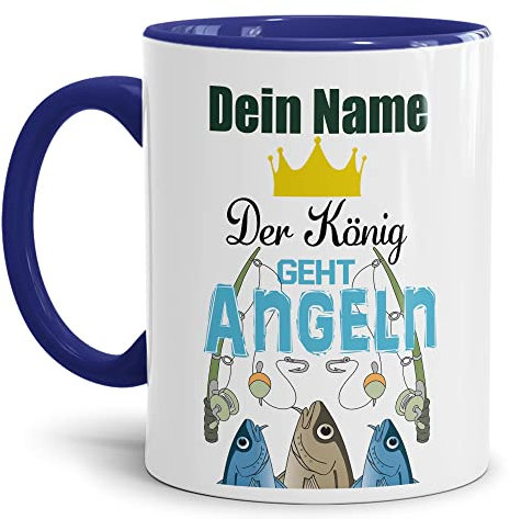 Tassendruck Tasse selbst gestalten - mit Name Personalisieren - mit Spruch - Der König geht Angeln - Geschenkidee für Angler, Fischer, Petri Heil | Innen & Henkel Dunkelblau, 300ml