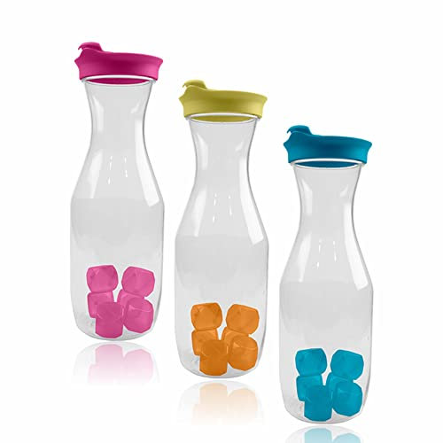 Plastic Carafe Reusable Clear Water Beverage Pitcher Carafe with Flip Top Lid Sealable Drinking Hole Water Bottle with Six Reusable Ice Cubes for Bar Drink Wine Juice Milk Assorted Color 1Litre(1Pc)