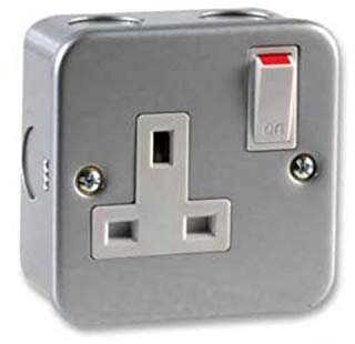 Ex-Pro [1 PACK] 1 Way Single Mains Metal Clad Switched Socket Outlet 13A, Complete with Surface Mounting Back Box