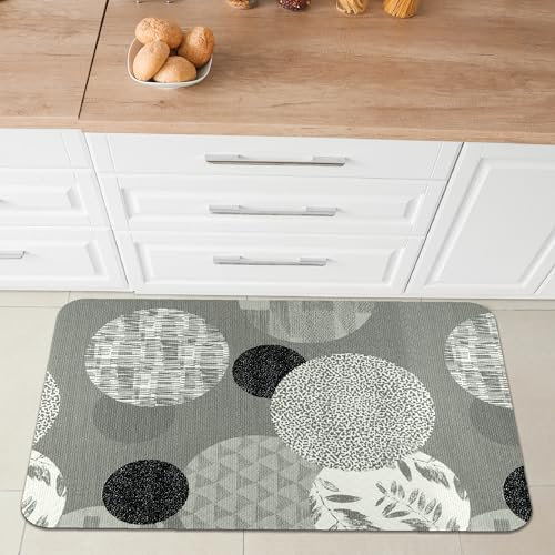 Comart - Küchenteppich Malaga - Läufer 100% PVC - Schmutzabweisend - rutschfest - Wasserdicht - Teppich waschbar in der Waschmaschine - Moderner Flur für Küche und Flur - Graue Kreise - 55 x 75 cm