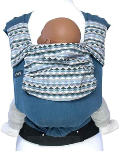 MamaMotion MaMo Babytrage – gefächerte Träger – Halfbuckle – für Neugeborene ab Geburt bis Kleinkindalter von 50–86 cm - ergonomische Sitzhaltung –Bauch-, Hüft- & Rückentrage (Blue Bohemian)