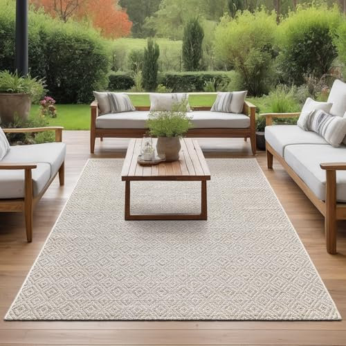 the carpet Maldives – Strapazierfähiger Outdoor-Teppich mit Boho- und Vintage-Design, wetterfest und pflegeleicht, für Balkon, Terrasse & Garten, Braun, 200 x 290 cm