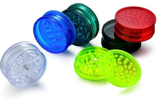 6 Pack Premium Plastic Herb Grinder, Portable 60mm Spice Grinder with Magnetic Lid,3-Part Grinder Featuring Shark Tooth Shredding