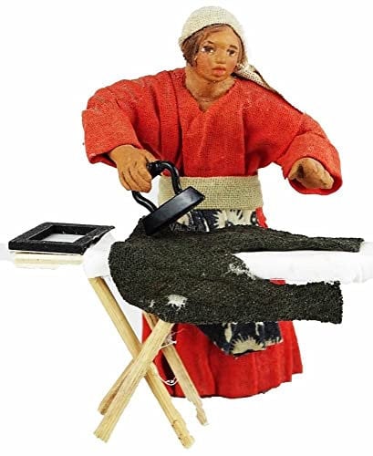 Originale Mujer Que Plancha en Terracota cm. 10