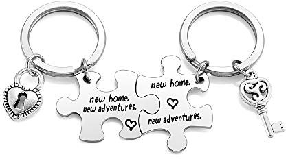Zysta Portachiavi Casa Nuova per Coppia in Acciaio Inox Coppie Ciondoli Puzzle Divisi Incisione New Home New Adventures con Chiavi e Serratura Porta Chiavi Prima Casa Regalo