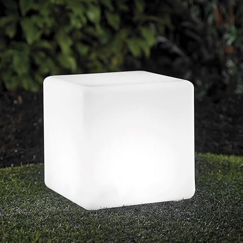 MeLiTec Solarlampe - mehrfarbige Bodenbeleuchtung für Außen & Innen - mit USB, auch für Innenräume geeignet - Solar-Kugel mit Farbwechsel - Kantenlänge 30 cm - Kunststoff Würfel