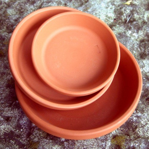 Weston Mill Pottery - S20 Round terracotta plant pot saucers - 20cm diameter (pack of 3)