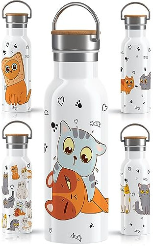 OWLBOOK Katzen Rangeln Trinkflasche für Kinder mit lustigen Katzen Katzenmotiven aus Edelstahl - 600 ml Kindertrinkflasche mit Bambusdeckel - Auslaufsicher BPA-frei - für warme und kalte Getränke