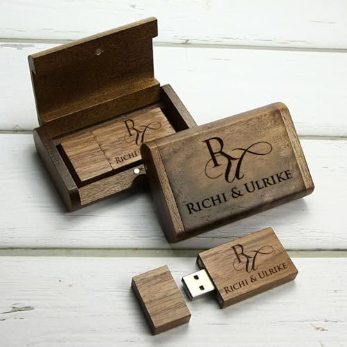 USB-Stick aus Holz mit Etui! Mit persönlicher Namens- und Initialen Gravur. 32 GB. Box Schatulle Schachtel zb. für Hochzeits Fotografen
