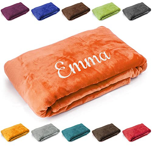 Deitert Kuscheldecke mit Namen oder Wunschtext Bestickt, 200cm x 150cm, extra weiche und gemütliche Sofadecke/Wohndecke, hochwertiges Fleece, personalisiertes Geschenk (Aprikosenorange)