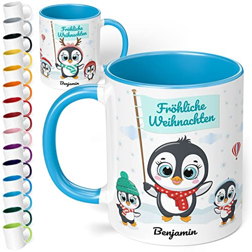 True Statements Weihnachtstasse mit Namen personalisiert „Fröhliche Weihnachten“ - mit Pinguin-Motiv - 330ml Keramik Kaffeebecher mit Spruch - Geschenk zu Weihnachten (Hellblau)