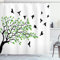 ABAKUHAUS Baum Duschvorhang, Flying Birds Frühling Frieden, Stoffliches Gewebe Badezimmerdekorationsset mit Haken, 175 x 180 cm, Grün Schwarz Weiß