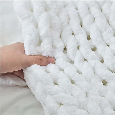 HCZKIUJY Grob gestrickte Decke – weiche Strickdecke aus Chenillegarn – maschinenwaschbare Häkeldecke – handgefertigte Strickdecke für Couch, Bett (weiß 130 x 170 cm, weiß)
