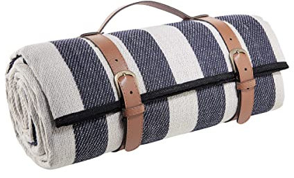 BUTLERS Picknickdecke Wanderlust (150 x 200 cm) wasserdichte, gepolsterte Campingdecke, faltbar mit Tragegriff. Waschbar, isolierte Strandmatte, für Park, Garten, Outdoor.
